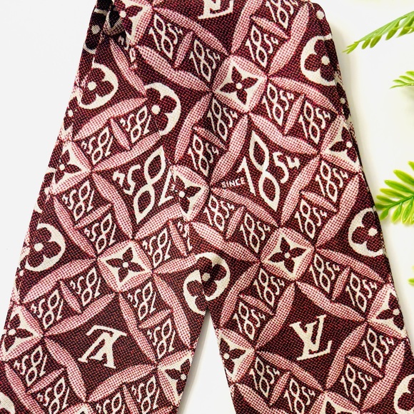 Louis Vuitton Silk Motif Since 1854 Bandeau Scarf NWOT - Picture 9 of 10